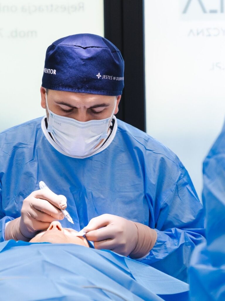 Maciej Stala Chirurgia Plastyczna Kraków (10)