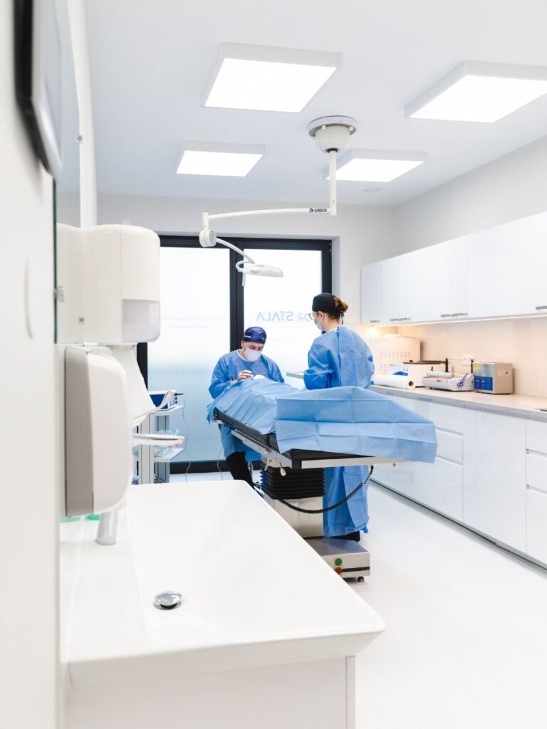 Maciej Stala Chirurgia Plastyczna Kraków (11)