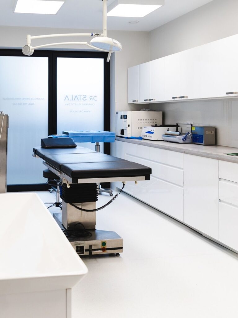 Maciej Stala Chirurgia Plastyczna Kraków (16)